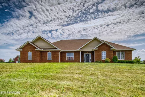 2008 Kentucky St, Seymour, TN 37865