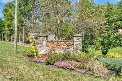 Creek Drive, Monterey, TN 38574