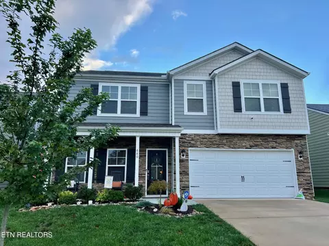 680 Mill Creek Dr, Loudon, TN 37774