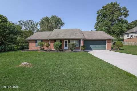 757 Meadow Ridge Rd, Walland, TN 37886