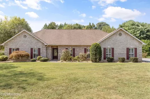 2681 Creekstone Cir, Maryville, TN 37804