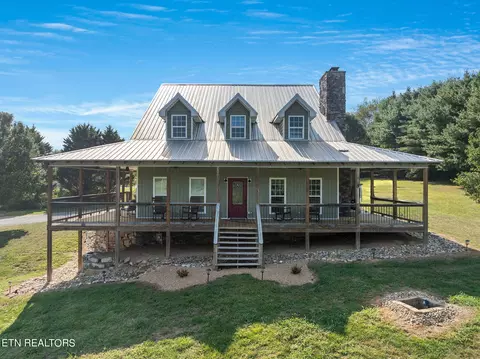 2314 Ellejoy Rd, Walland, TN 37886