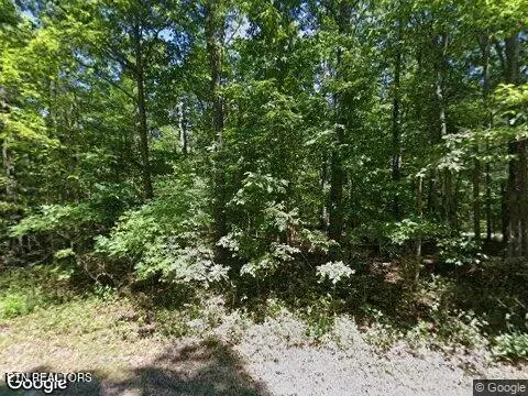Squavto Lane, Crossville, TN 38572