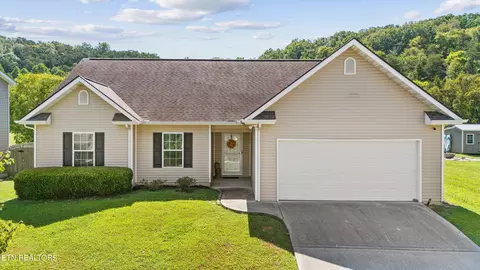 5908 Apple Valley Dr, Knoxville, TN 37924