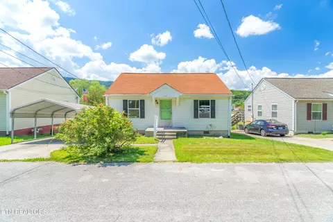 413 S Kingston Ave, Rockwood, TN 37854