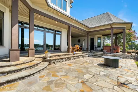 255 Bay Pointe Rd, Vonore, TN 37885 photo 16