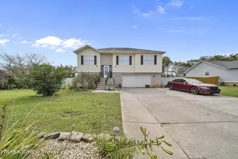 558 Hills Gate Cir, Seymour, TN 37865