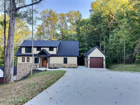 268 Lakemont Ln, Caryville, TN 37714