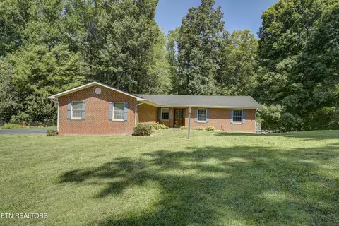 2329 Wynwood Dr, Jonesborough, TN 37659