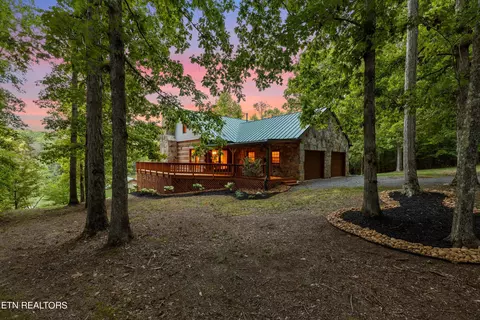 160 Bayview Dr, Ten Mile, TN 37880