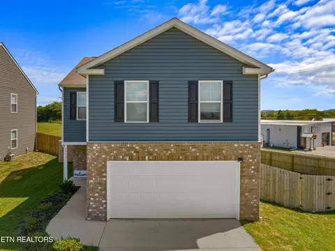 2302 Beacon Rd, Talbott, TN 37877