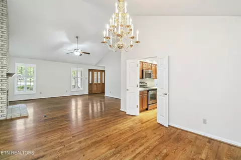 7605 Holcombridge Blvd, Powell, TN 37849 photo 15