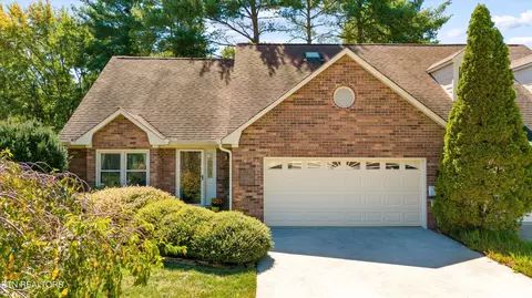 715 Landing Ln, Knoxville, TN 37934