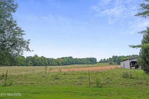 Exterior - 217 Joppa Rd, Alpine, TN 38543 photo 9 of 19