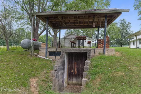 Exterior - 217 Joppa Rd, Alpine, TN 38543 photo 14 of 19