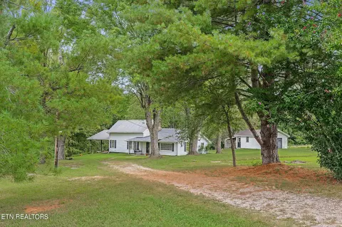 Exterior - 217 Joppa Rd, Alpine, TN 38543 photo 8 of 19