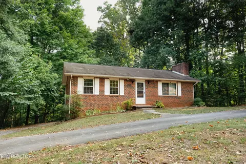 536 Bob White Dr, Loudon, TN 37774