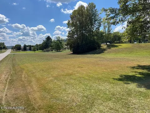 Golf Lane, Livingston, TN 38570