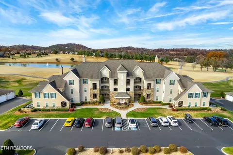 545 Rarity Bay Pkwy #205, Vonore, TN 37885