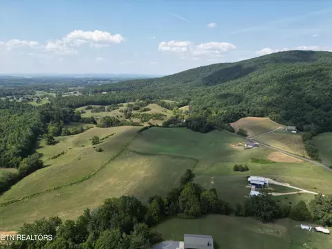 Sharp Rd, Sevierville, TN 37876 photo 9
