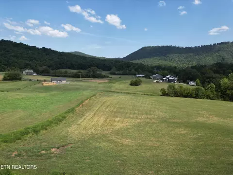 Sharp Rd, Sevierville, TN 37876 photo 12