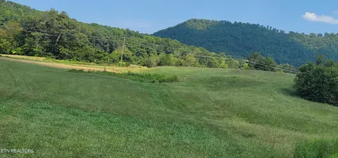 Sharp Rd, Sevierville, TN 37876 photo 16