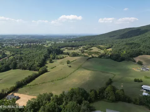 Sharp Rd, Sevierville, TN 37876 photo 10