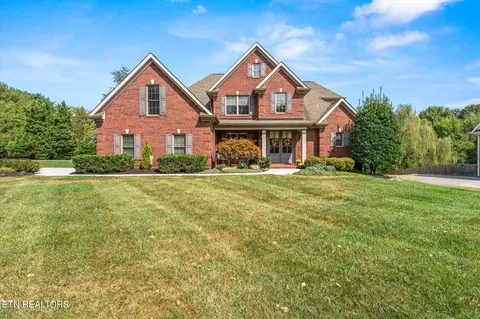 301 Saddle Ridge Dr, Knoxville, TN 37934