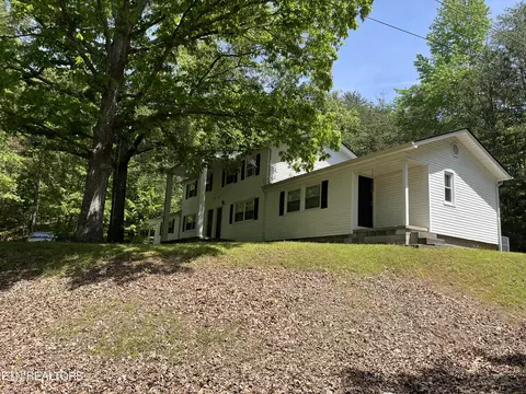 316 Finley Dr, Lenoir City, TN 37771