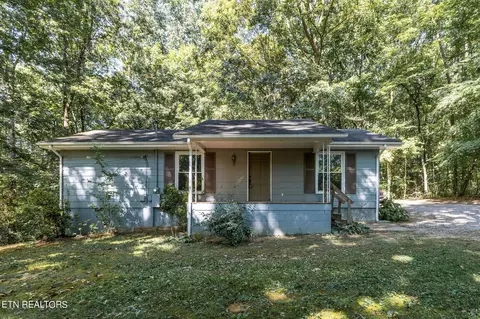 5714 Wise Springs Rd, Knoxville, TN 37918