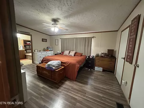 Bedroom - 1888 Old Ridge Rd, Duffield, VA 24244 photo 1 of 1