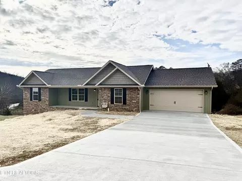 210 Milo Cir, Tazewell, TN 37879