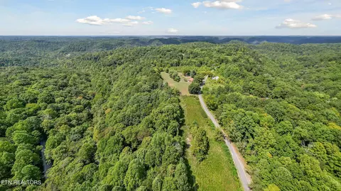 View/Area - 2665 Seven Knobs Rd, Gainesboro, TN 38562 photo 5 of 11