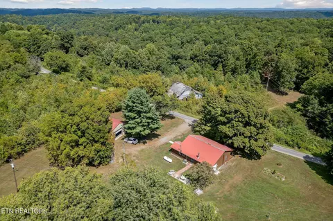 View/Area - 2665 Seven Knobs Rd, Gainesboro, TN 38562 photo 3 of 11