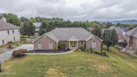 5809 Attleboro Dr, Powell, TN 37849