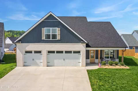 7730 Lobetti Landing Ln, Knoxville, TN 37931
