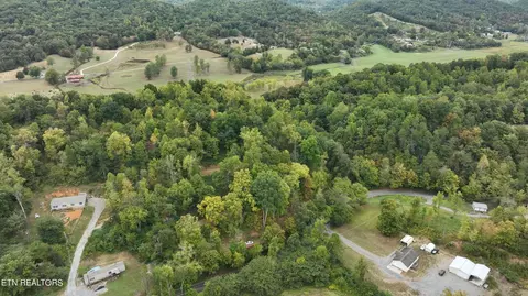 1101 W Brushy Valley Dr, Powell, TN 37849