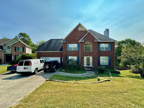 11469 Goldenview Ln, Knoxville, TN 37932