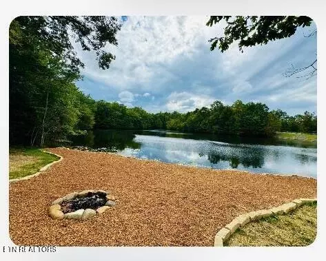 372 Laurel Loop, Monterey, TN 38574 photo 7