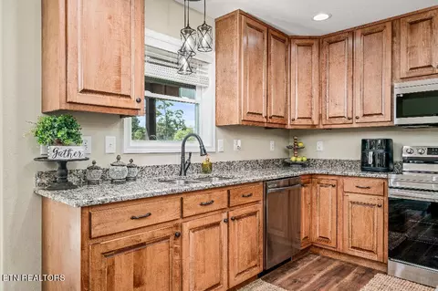 372 Laurel Loop, Monterey, TN 38574 photo 25