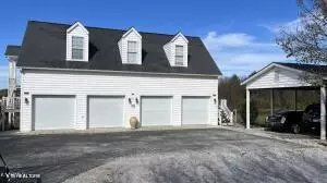 5163 Peavine Rd, Crossville, TN 38571