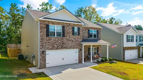 12056 Sweet Almond Ln, Knoxville, TN 37932