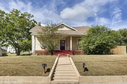 1005-1007 N Price St, Sweetwater, TN 37874