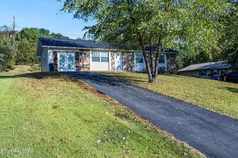 116 Cate Ln, Rogersville, TN 37857