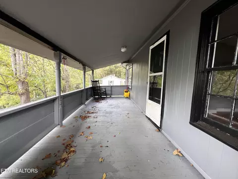 Exterior - 488 N Johnson Dr, Pennington Gap, VA 24277 photo 2 of 3