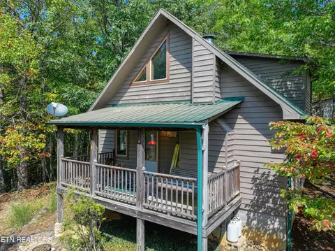 417 Smithfield Rd, Tellico Plains, TN 37385