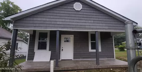 1122 Mercer St, Knoxville, TN 37921