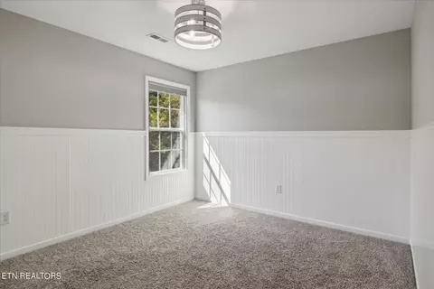 1104 Cloud View Dr, Powell, TN 37849 photo 16