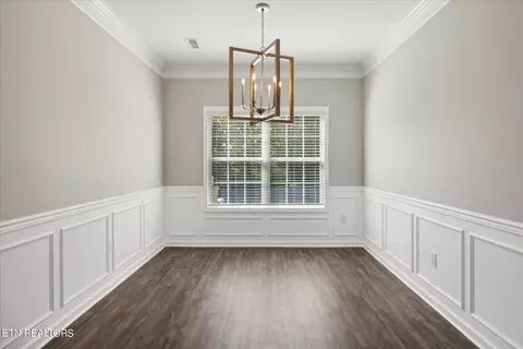 1104 Cloud View Dr, Powell, TN 37849 photo 4