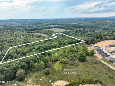 Paw Paw Plains, Lenoir City, TN 37771